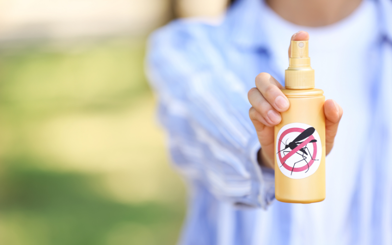 DEET Définition, effets de ce répulsif toxique anti moustique sur la santé et l'environnement | Crusoé Moustique